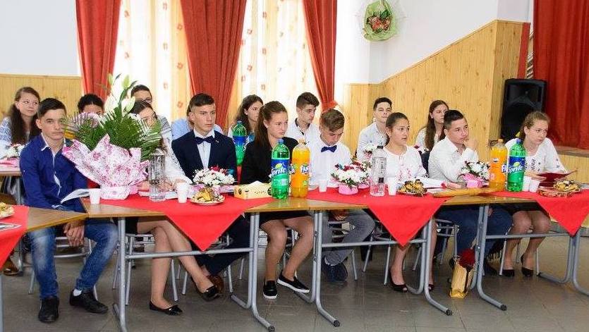 Scheme-orare-scoala-Poduri-2021-2022-1 Scheme-orare-scoala-Poduri-2021-2022-1